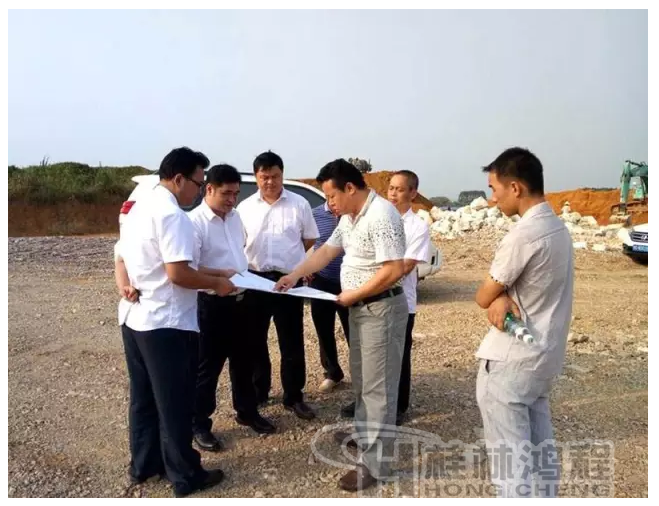 重鈣磨粉機，重鈣，HCH1395，超細環輥磨,武宣碳酸鈣