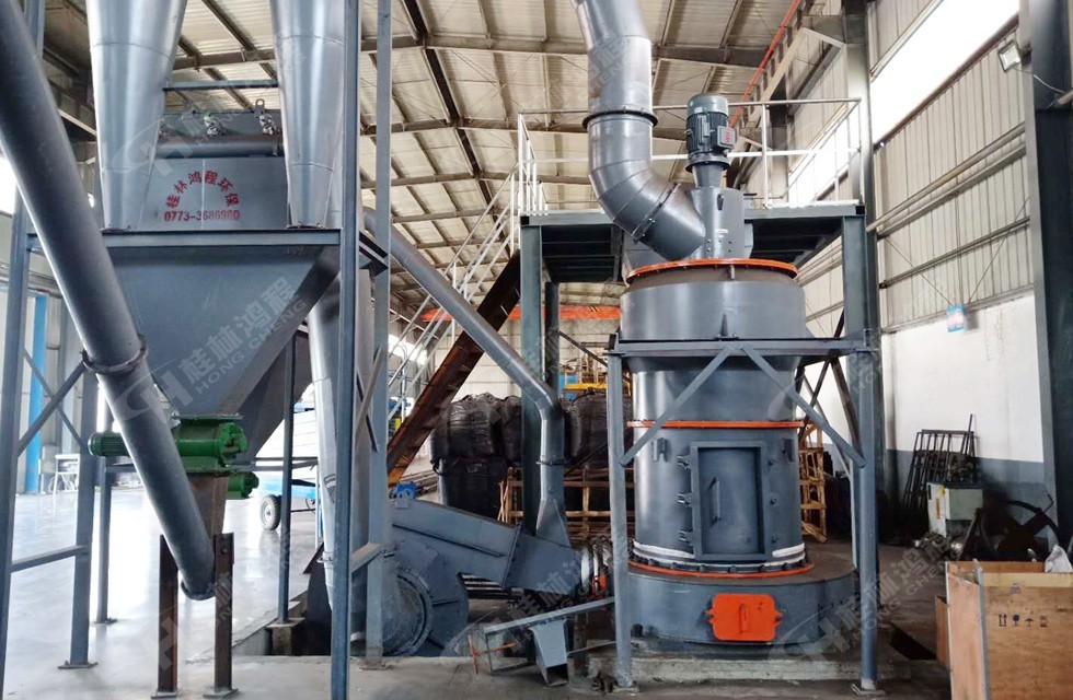 高嶺土粗磨粉設(shè)備R型雷蒙磨粉機(jī) 產(chǎn)量達(dá)3噸 高嶺土粗磨粉設(shè)備鴻程R型雷蒙磨粉機(jī) 產(chǎn)量達(dá)3噸